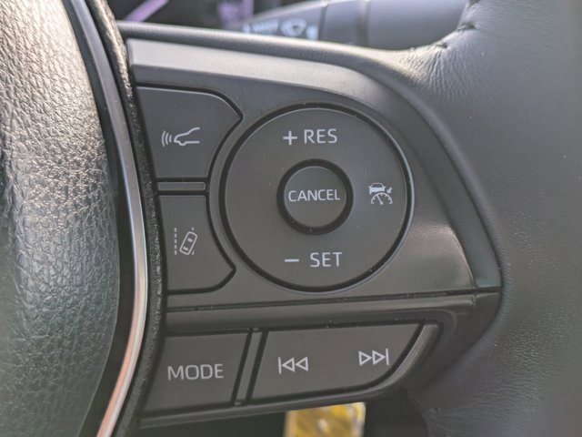 Used 2019 Toyota Camry L image 21