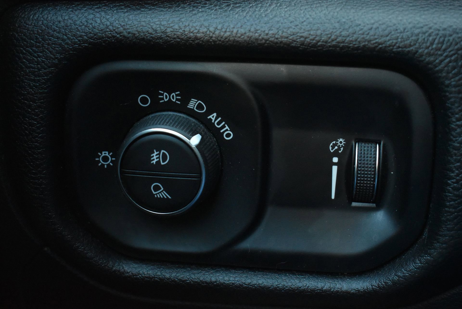 Used 2022 RAM 1500 Big Horn image 18