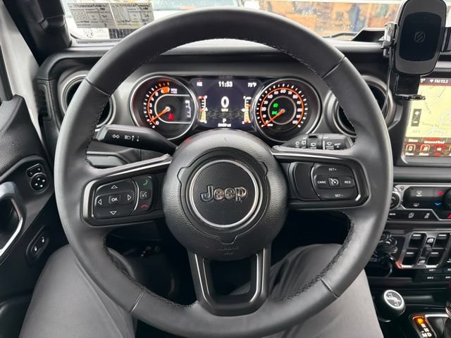 Used 2023 Jeep Wrangler Unlimited Sport AWD/4WD image 25