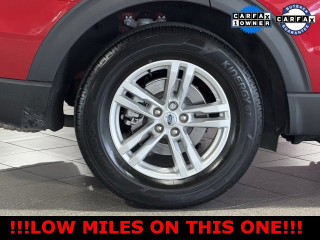 Used 2022 Ford Explorer XLT w/ Equipment Group 202A image 11