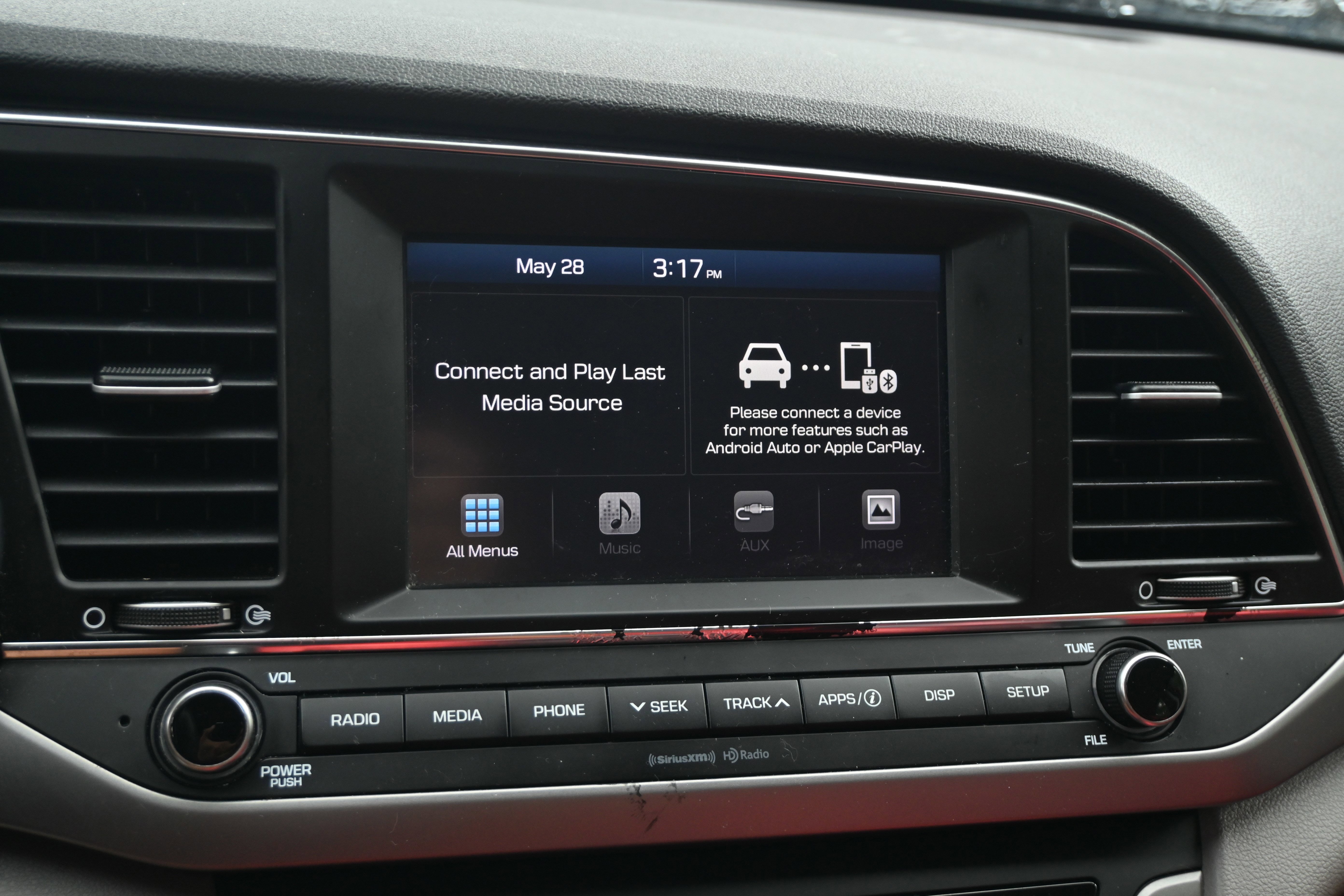 Used 2018 Hyundai Elantra SEL FWD image 15