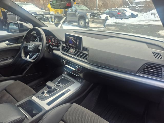 Used 2020 Audi SQ5 Premium Plus w/ Premium Plus Package image 28