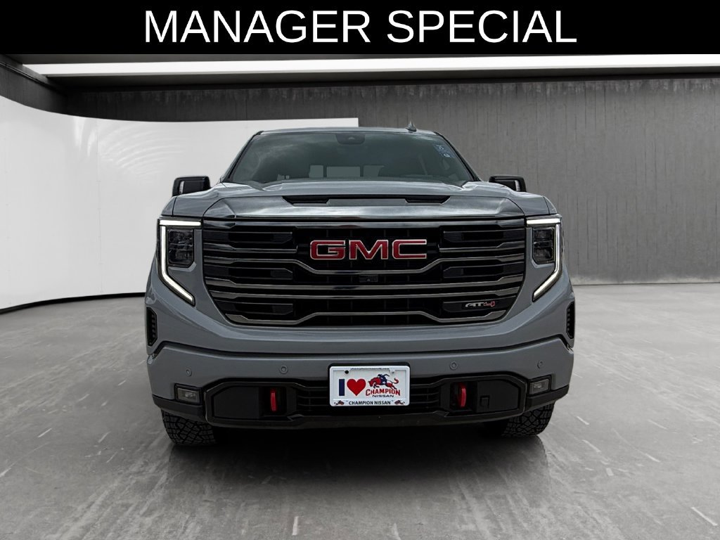 Used 2024 GMC Sierra 1500 AT4 w/ Technology Package AWD/4WD image 8