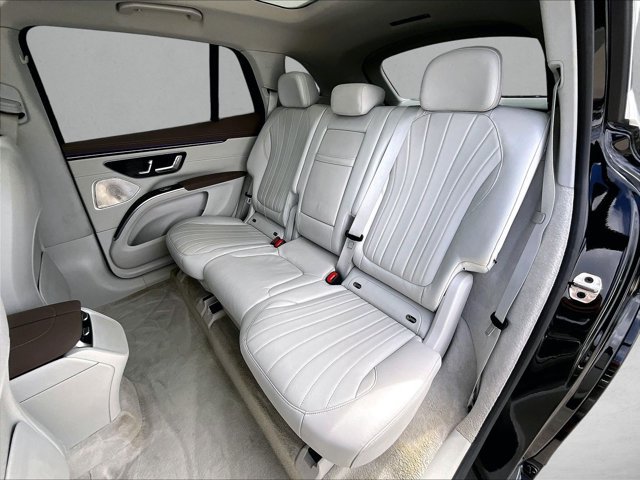 Certified 2023 Mercedes-Benz EQS 580 4MATIC SUV image 27