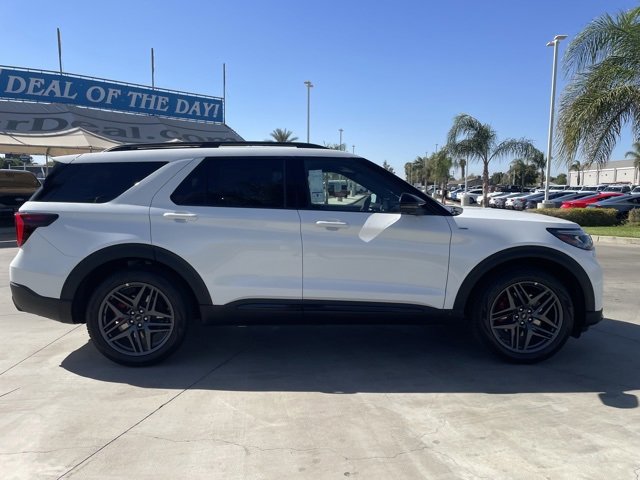 New 2025 Ford Explorer ST-Line w/ Premium Package image 6