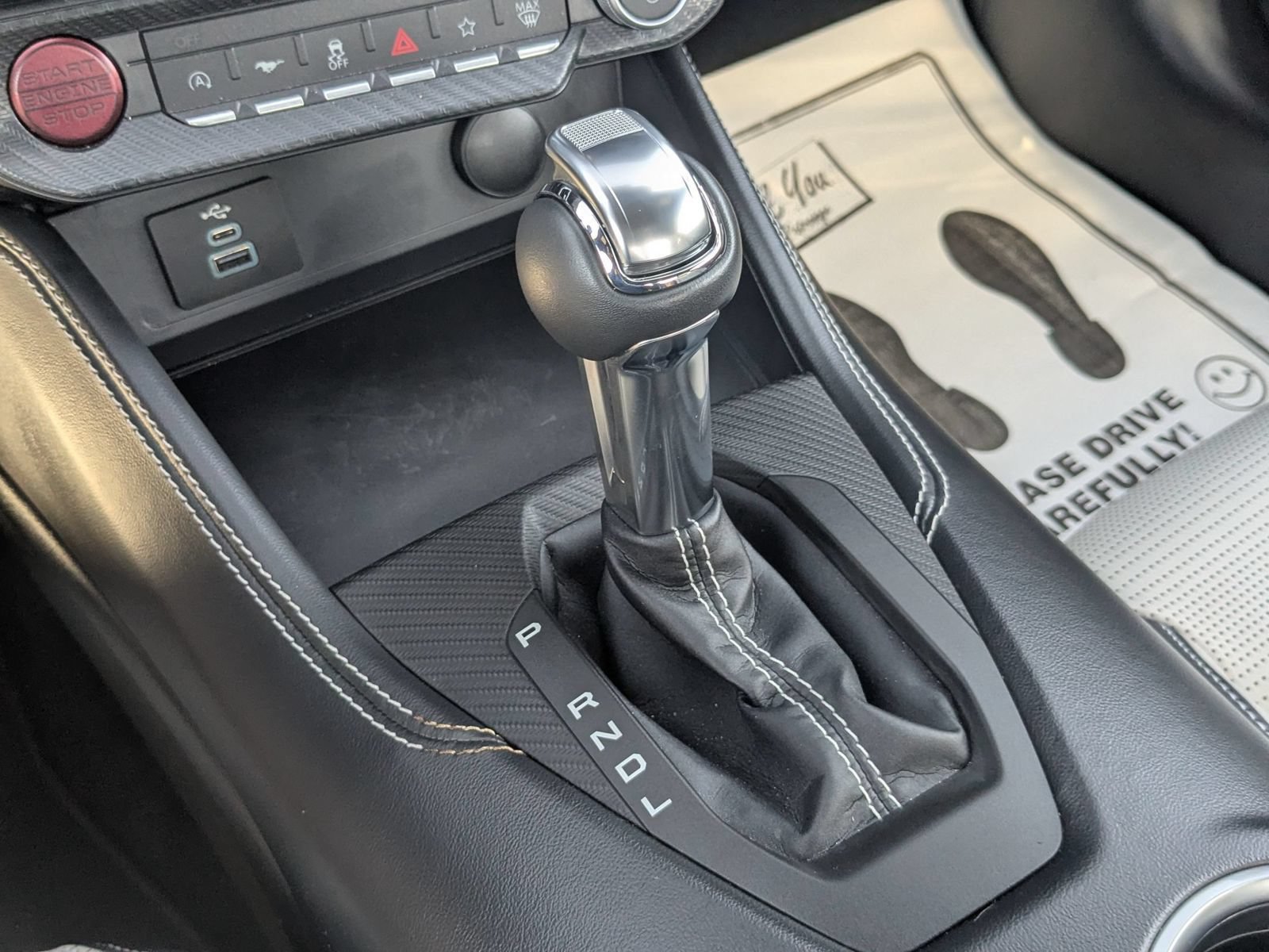 Used 2025 Ford Mustang Premium RWD image 27
