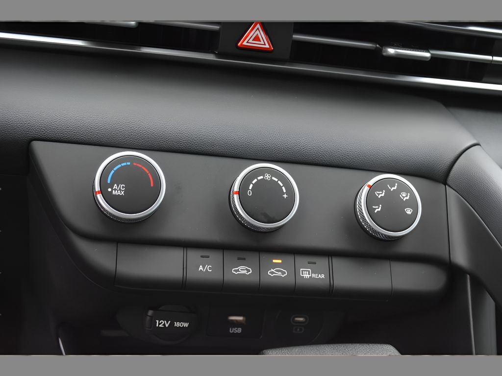 New 2026 Hyundai Elantra SE image 24