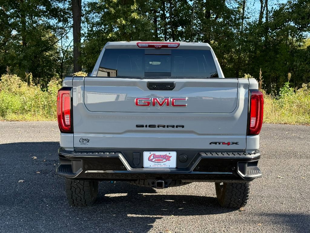 Used 2024 GMC Sierra 1500 AT4X image 8