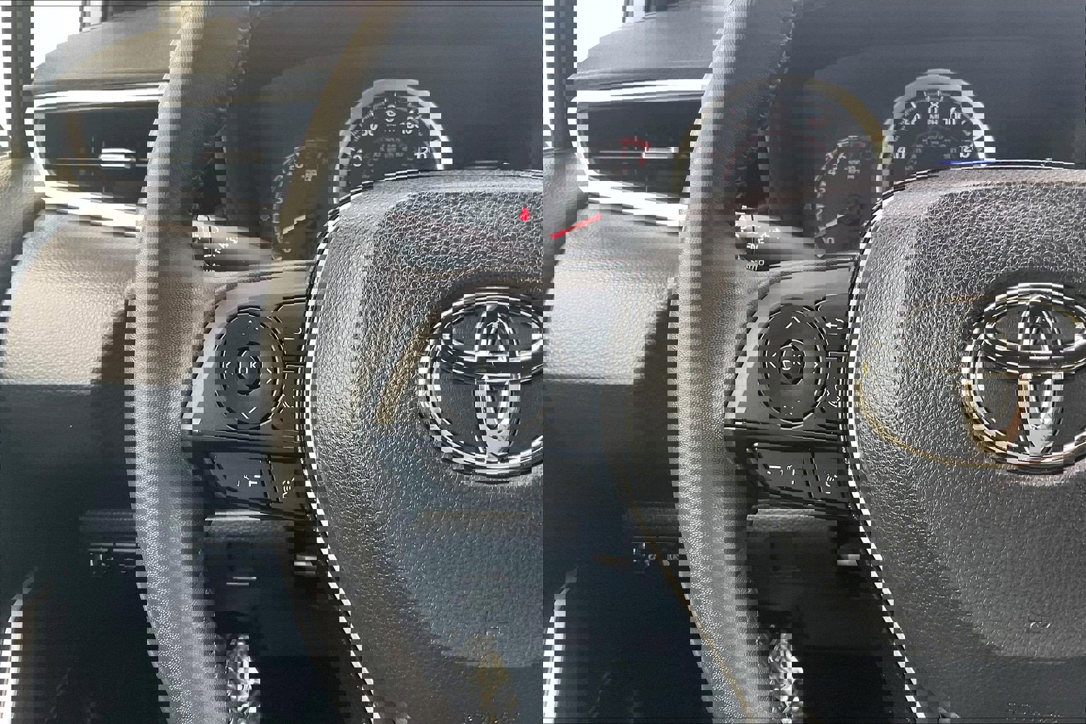 Used 2022 Toyota Corolla SE image 17