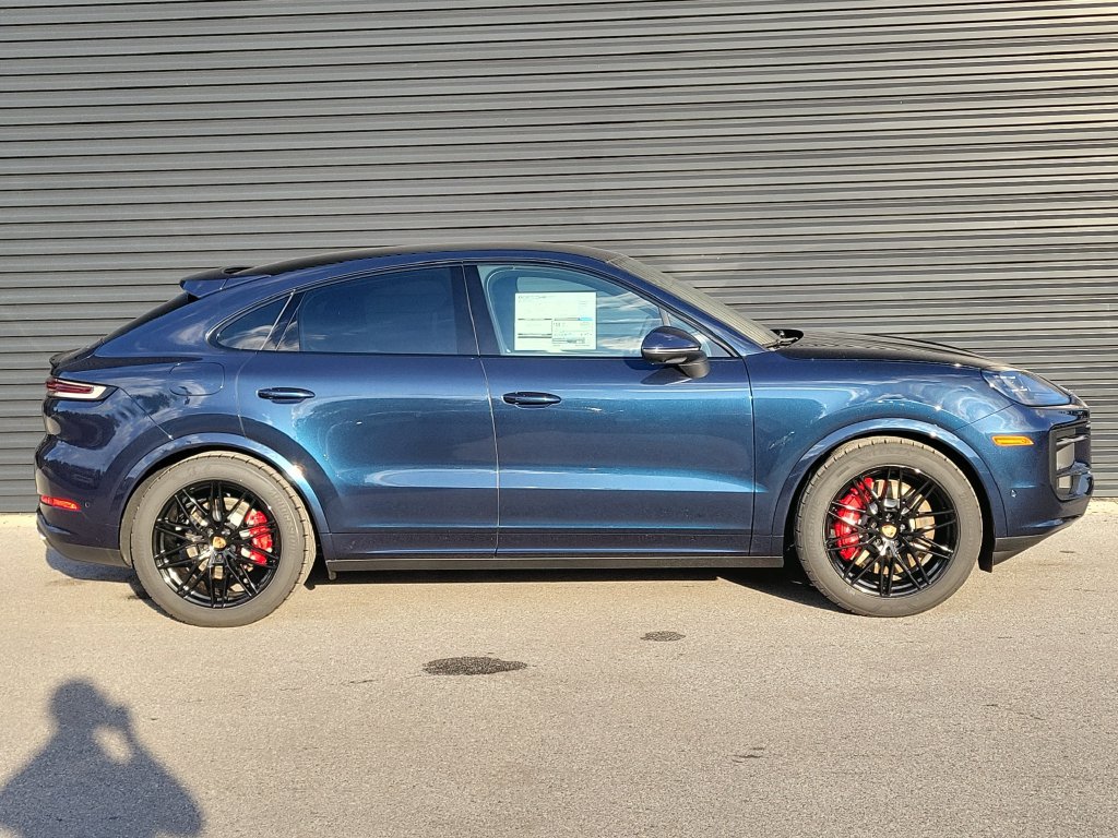 New 2027 Porsche Cayenne S AWD/4WD image 8