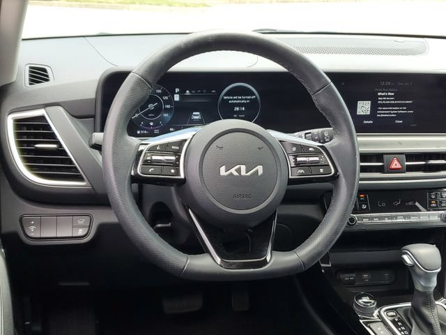 Used 2026 Kia Seltos SX w/ SX Sunroof Package AWD/4WD image 12