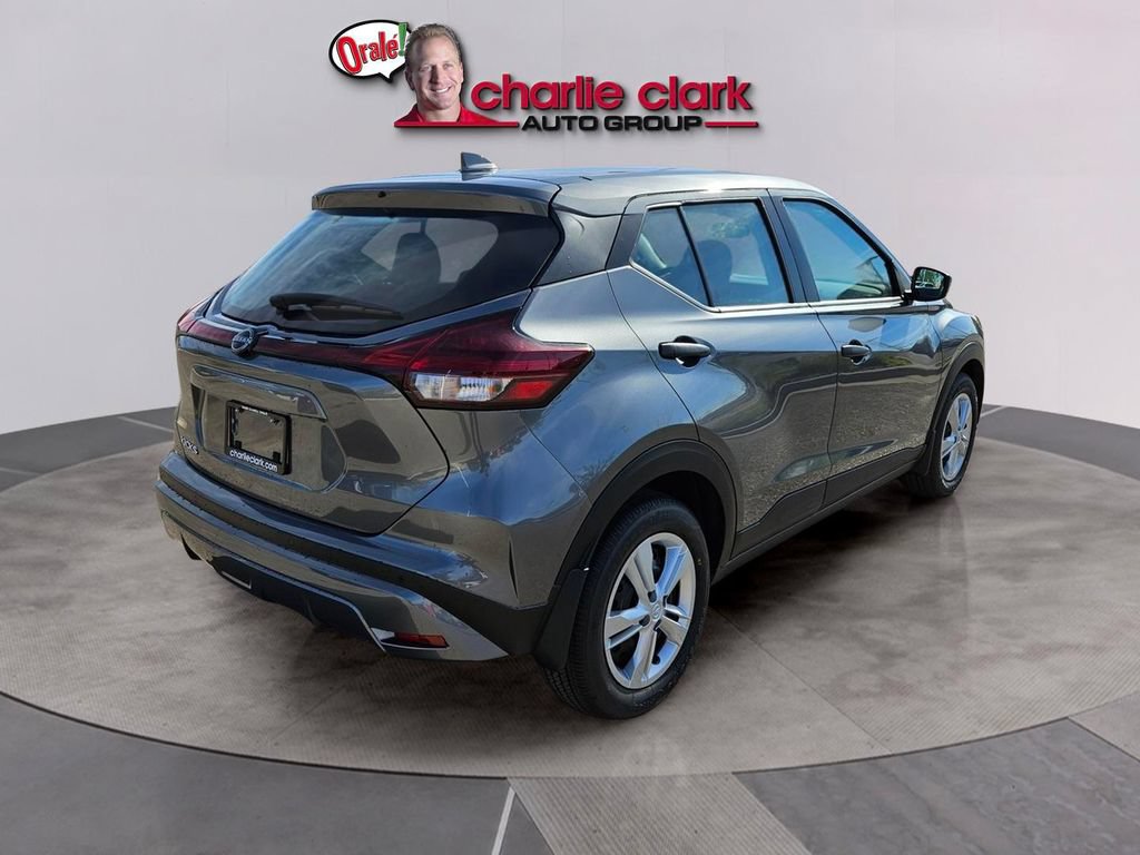 Used 2025 Nissan Kicks Play S FWD image 6