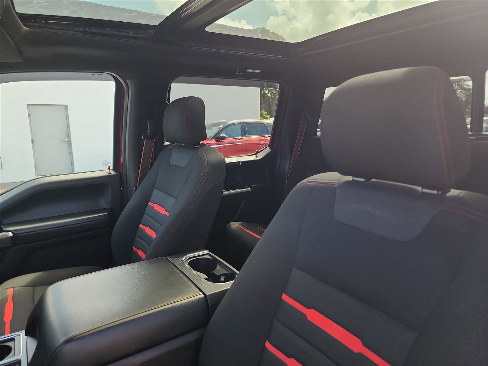 Used 2017 Ford F150 XLT w/ Equipment Group 302A Luxury image 18