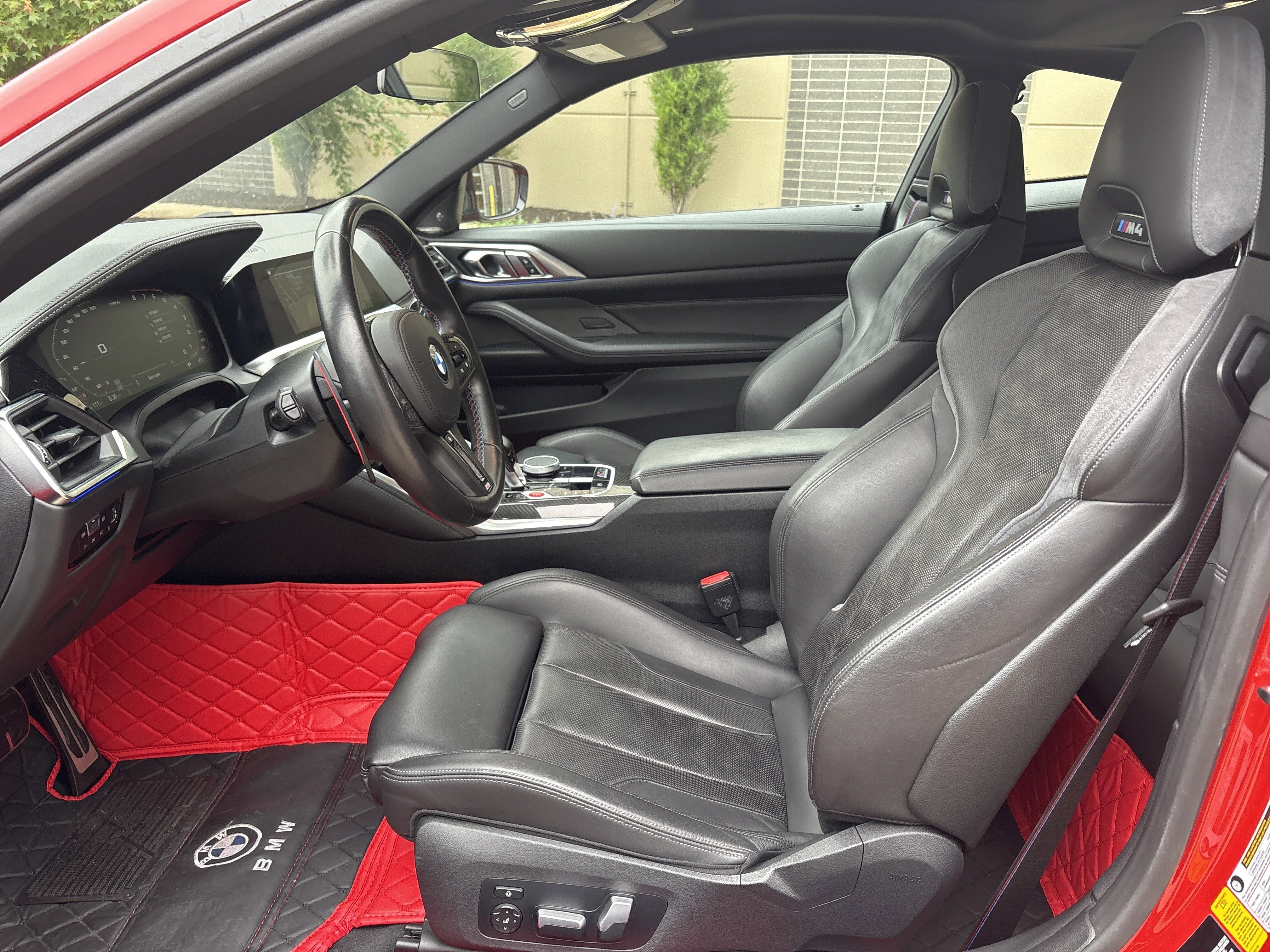 Used 2021 BMW M4 Competition w/ Executive Package RWD image 11