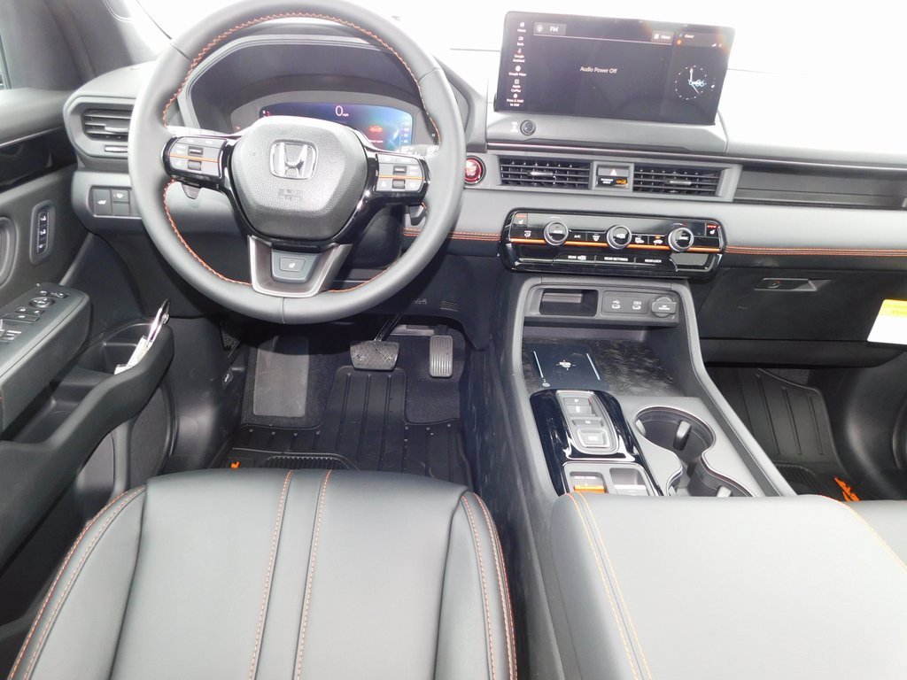 New 2026 Honda Pilot TrailSport image 17