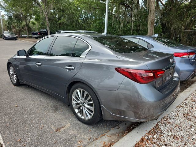 Used 2020 INFINITI Q50 Luxe RWD image 3