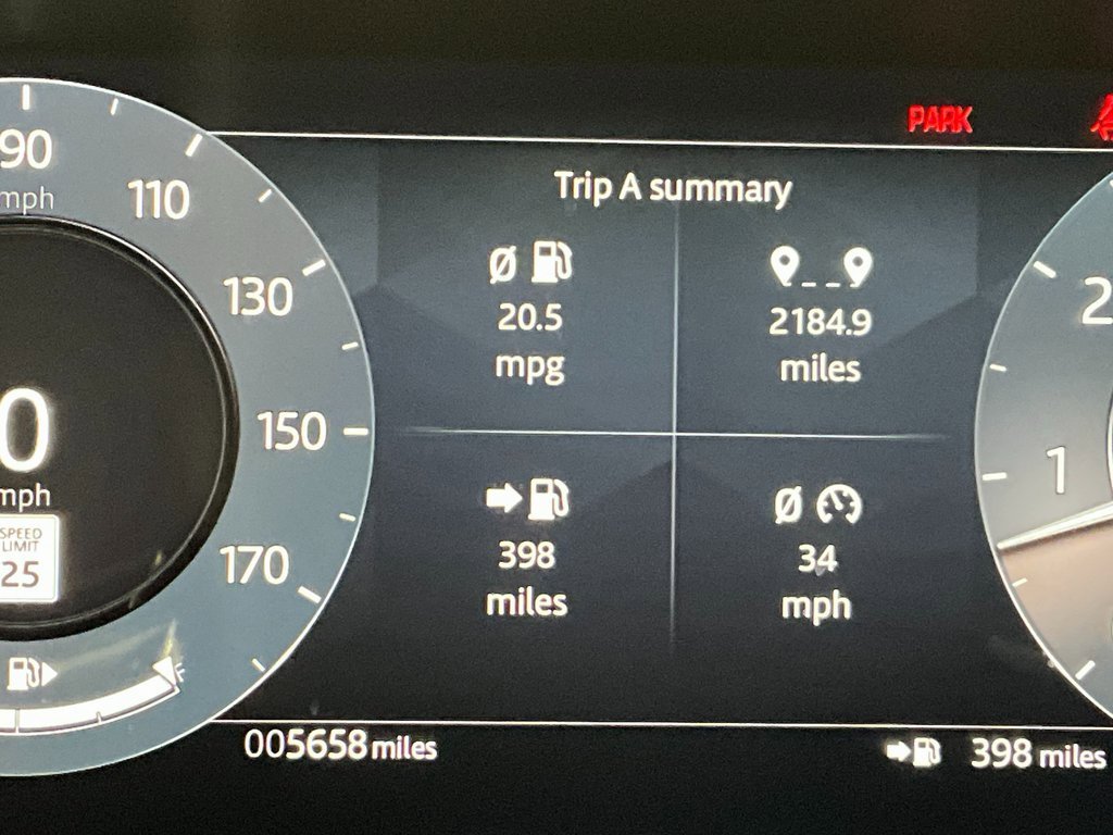 Used 2026 Land Rover Range Rover Velar Dynamic SE image 17