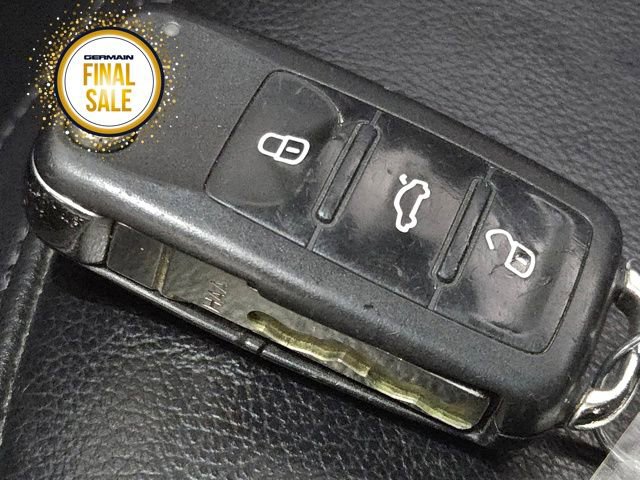 Used 2014 Volkswagen Beetle R-Line image 31