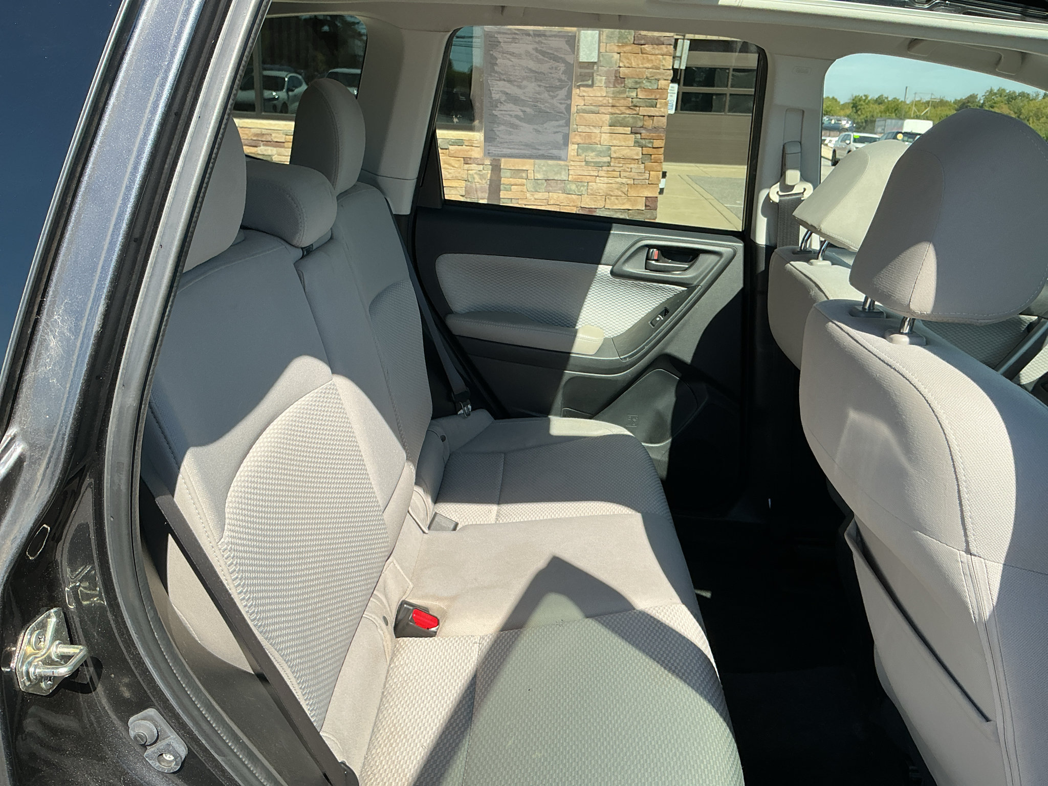Used 2018 Subaru Forester 2.5i Premium AWD/4WD image 22