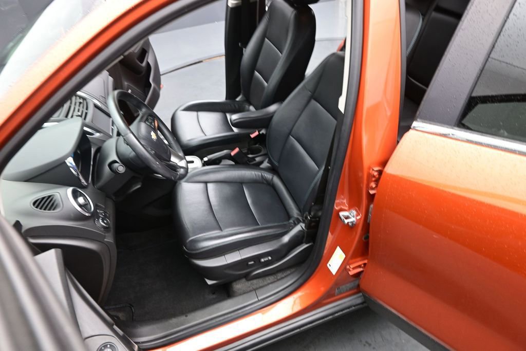 Used 2015 Chevrolet Trax LTZ AWD/4WD image 11