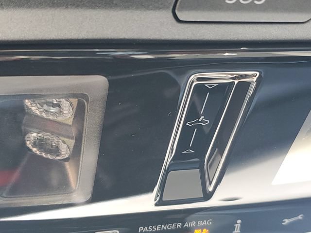 New 2026 Volkswagen GTI SE FWD image 28