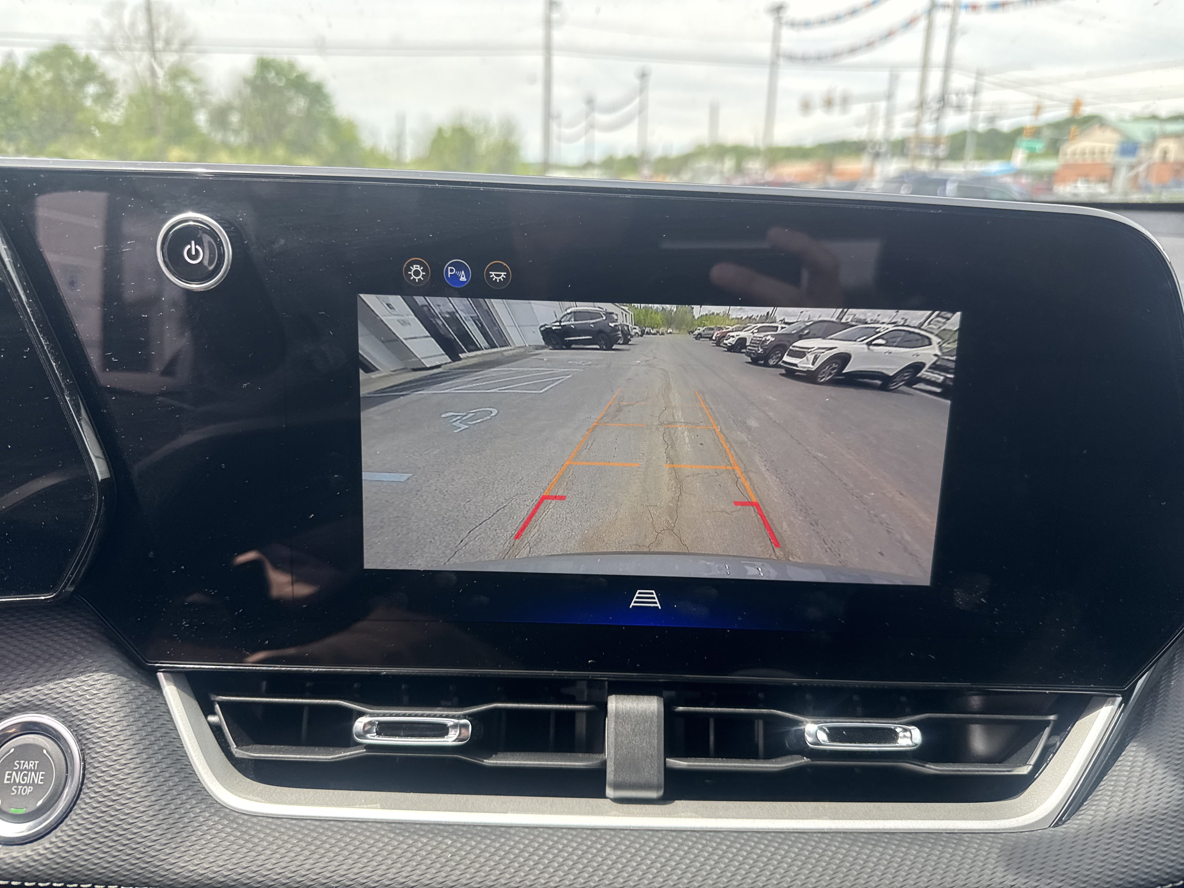 Used 2026 Chevrolet Equinox LT AWD/4WD image 26