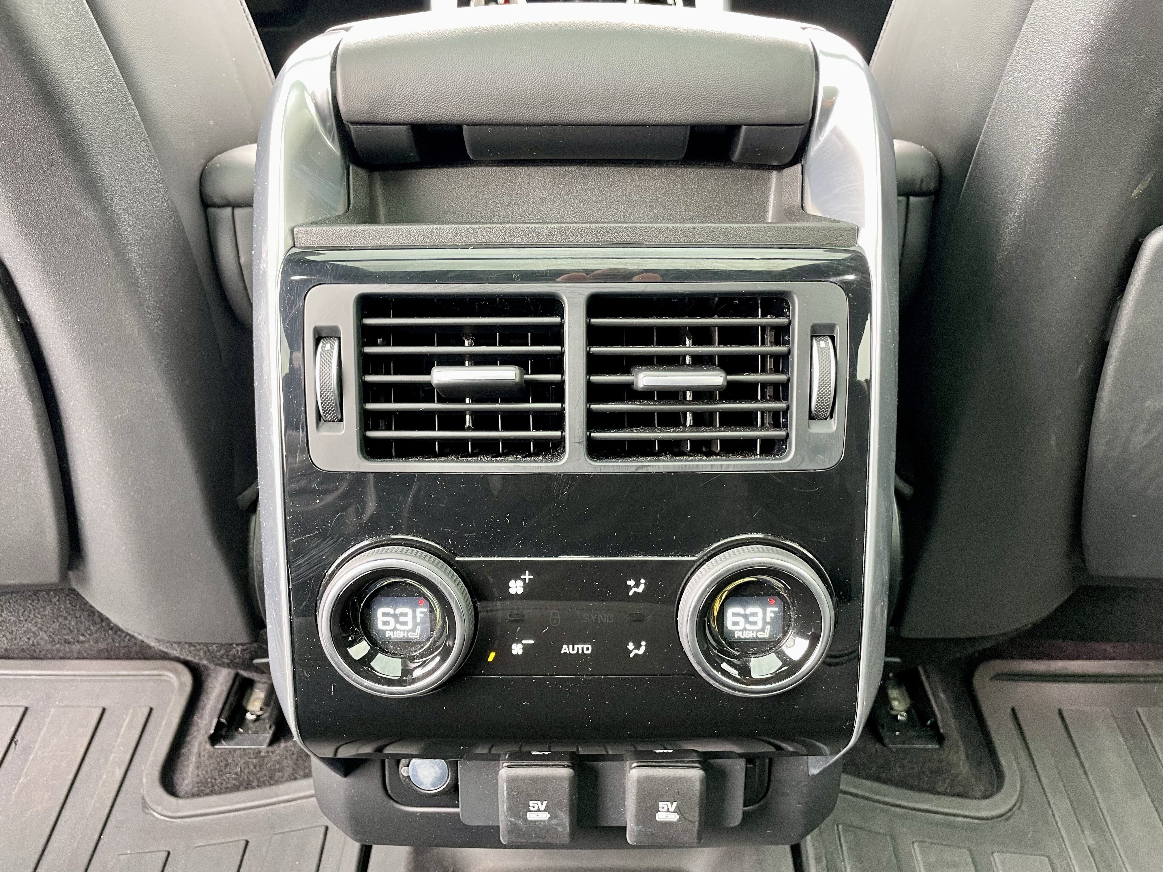 Used 2021 Land Rover Range Rover Sport HST AWD/4WD image 26