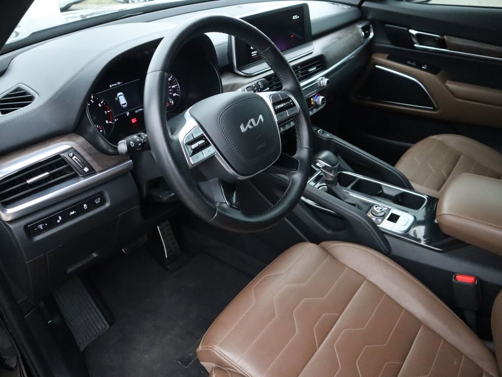 Used 2022 Kia Telluride SX w/ SX Prestige Package image 31