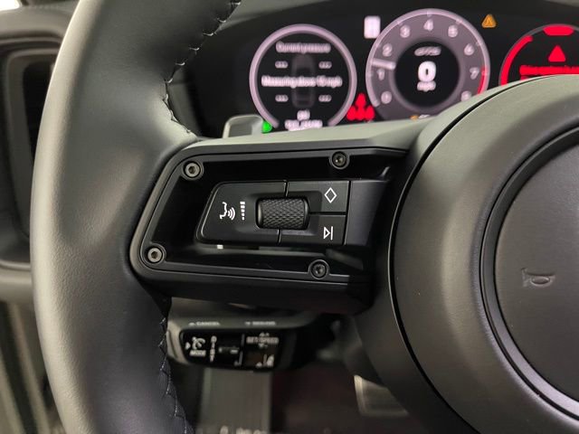 Used 2025 Porsche Cayenne GTS image 37