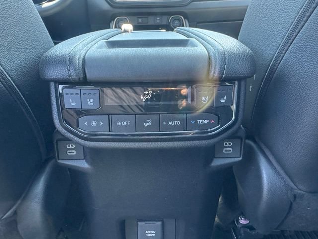 Used 2025 Toyota Grand Highlander AWD Hybrid image 47