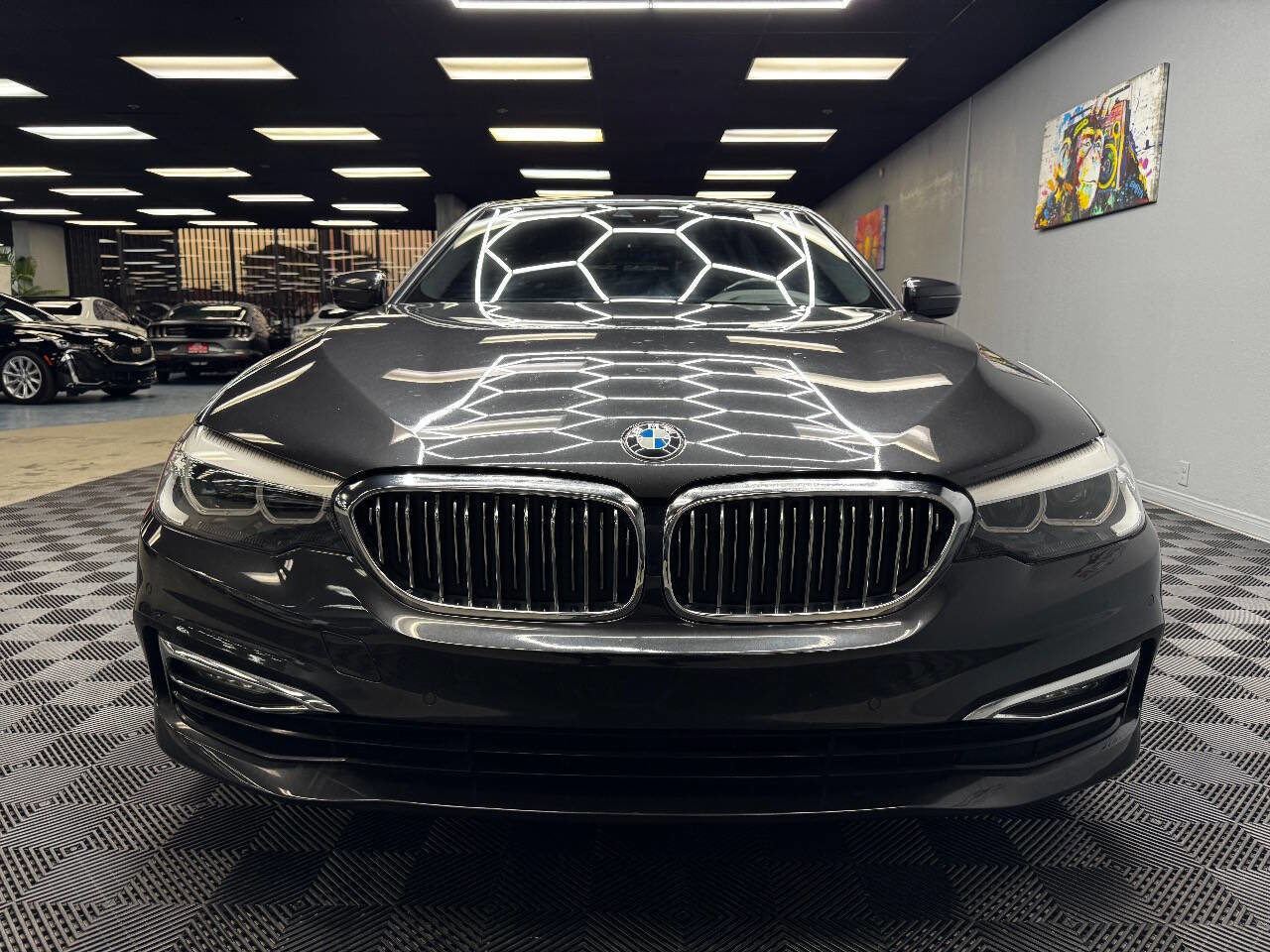 Used 2018 BMW 530i image 4