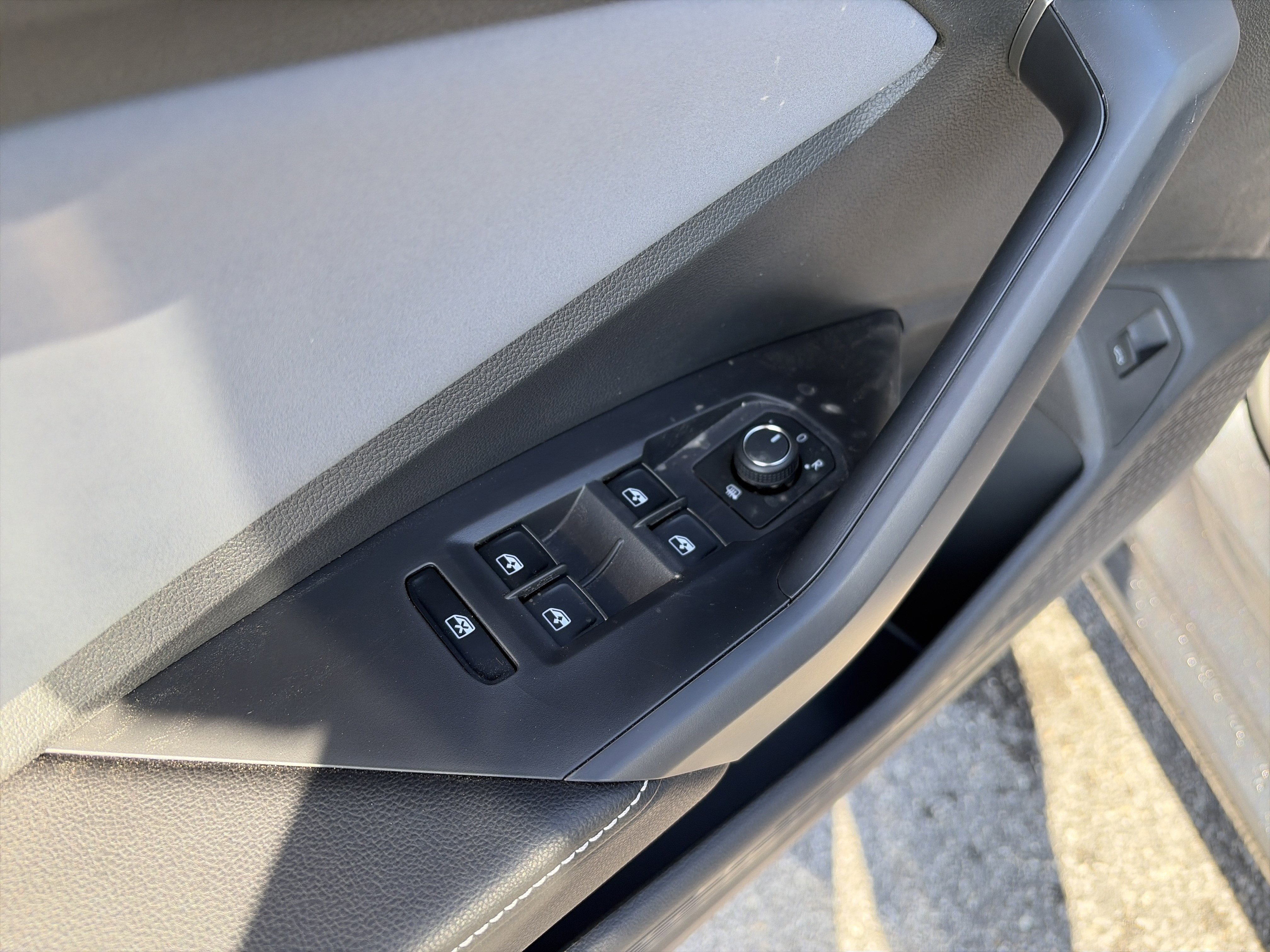 New 2026 Volkswagen Jetta SE image 10