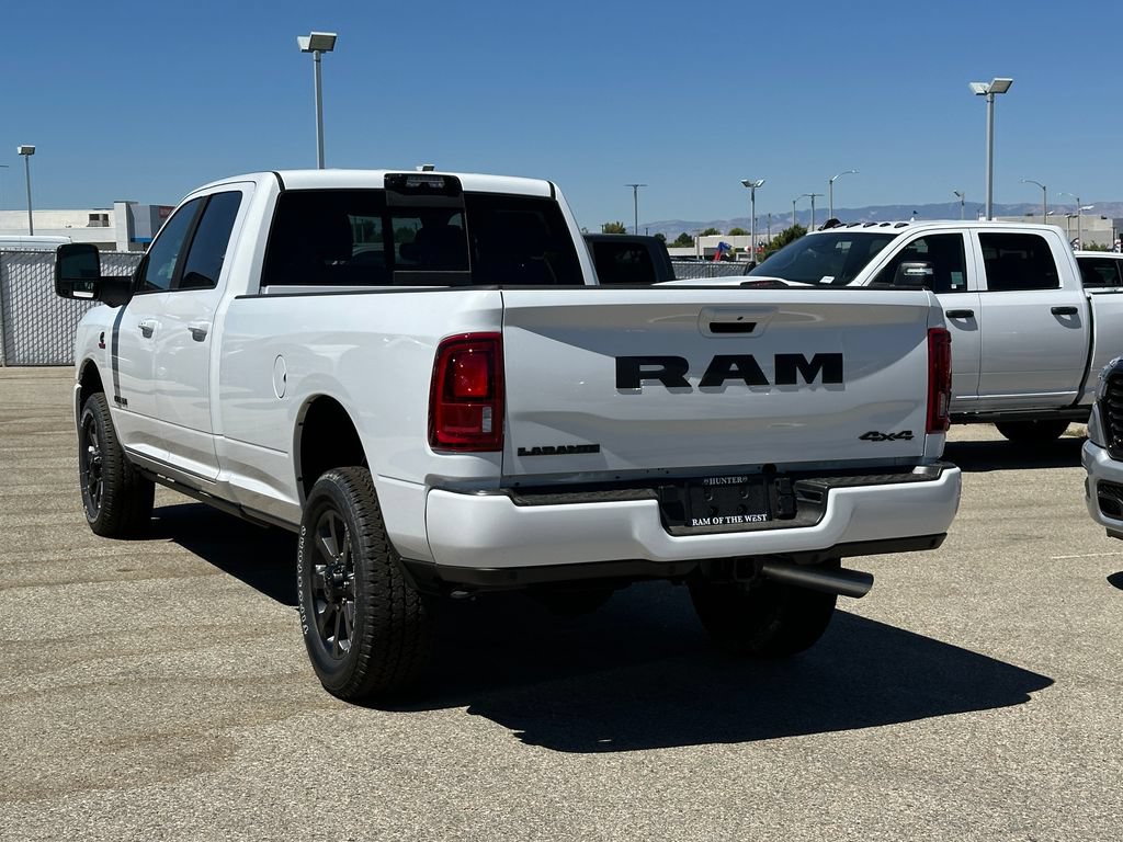 New 2026 RAM 2500 Laramie AWD/4WD image 4
