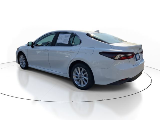 Used 2024 Toyota Camry LE image 5
