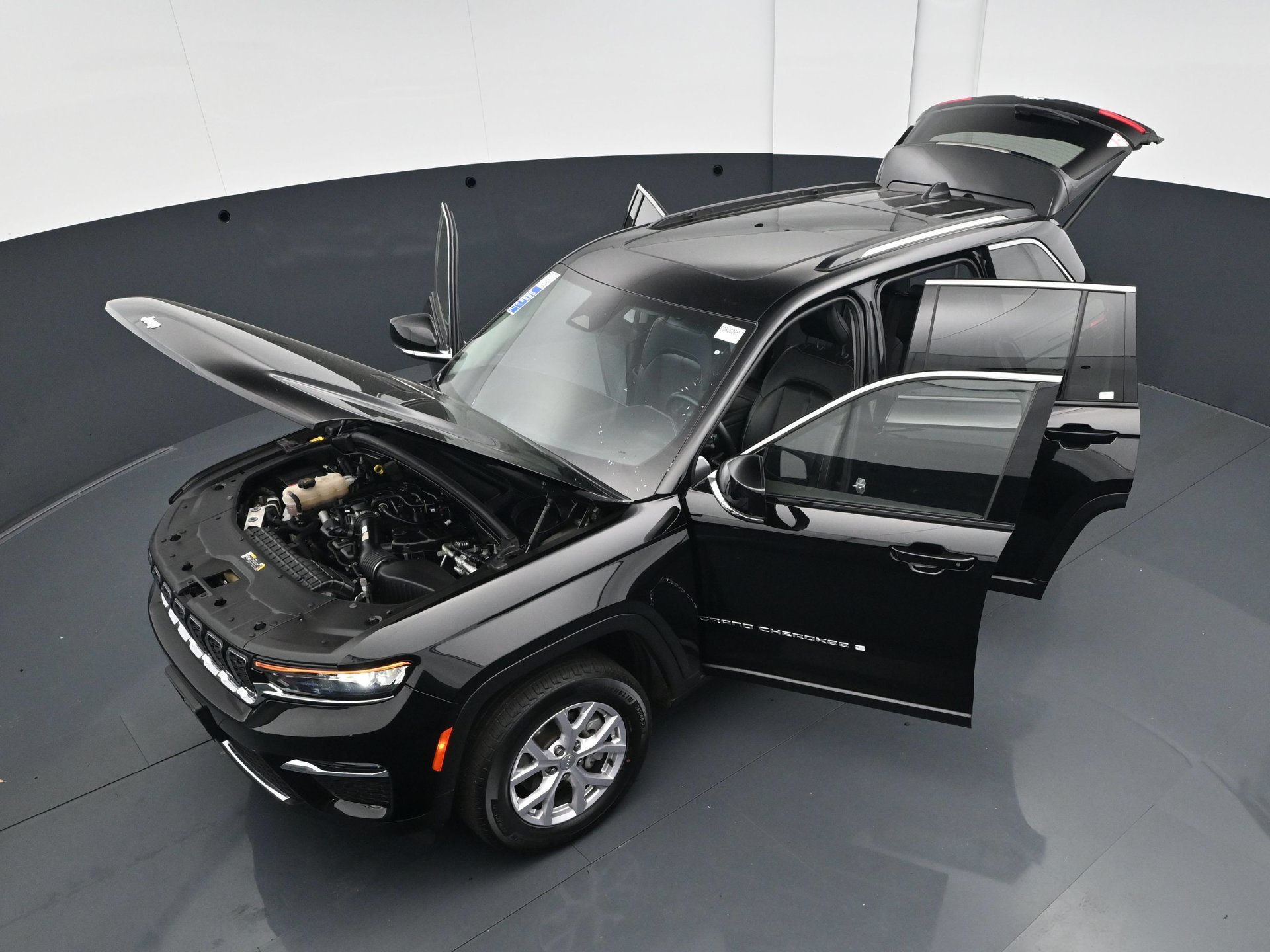 Used 2022 Jeep Grand Cherokee Limited AWD/4WD image 42