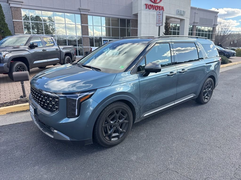 Used 2026 Kia Carnival SX Prestige image 4