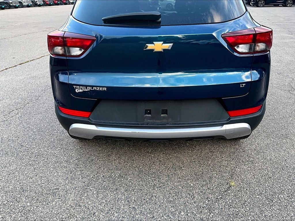 Used 2021 Chevrolet TrailBlazer LT FWD image 10