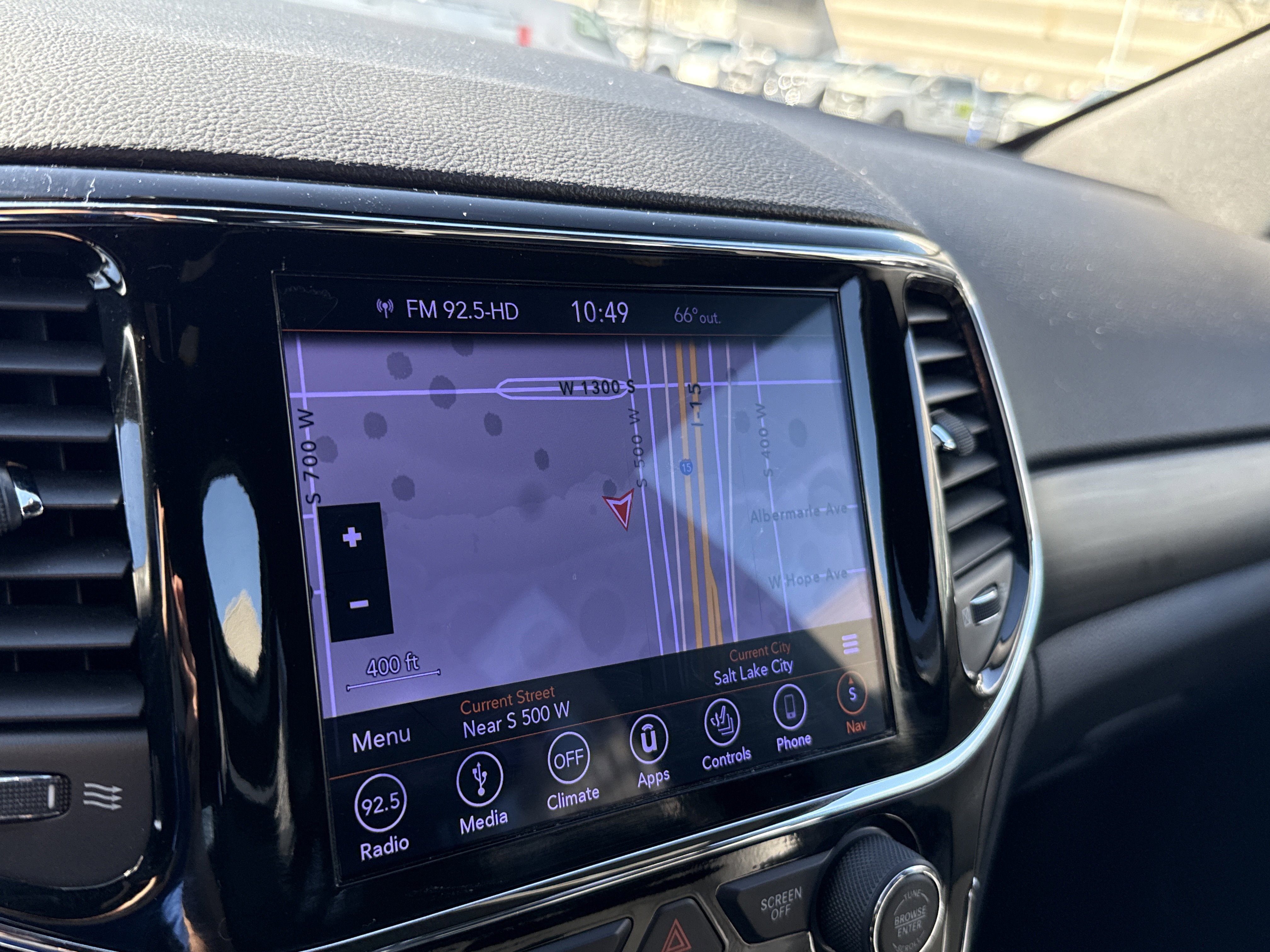 Used 2019 Jeep Grand Cherokee Altitude image 21