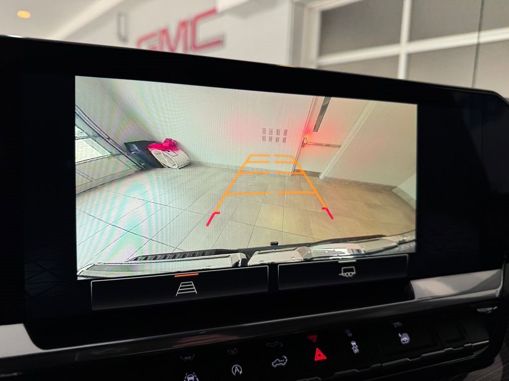 Certified 2023 GMC Sierra 1500 Elevation w/ Max Trailering Package AWD/4WD image 21