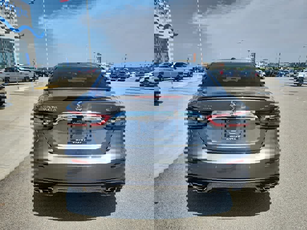 Used 2020 Nissan Maxima 3.5 SL w/ Floor Mat Group image 4