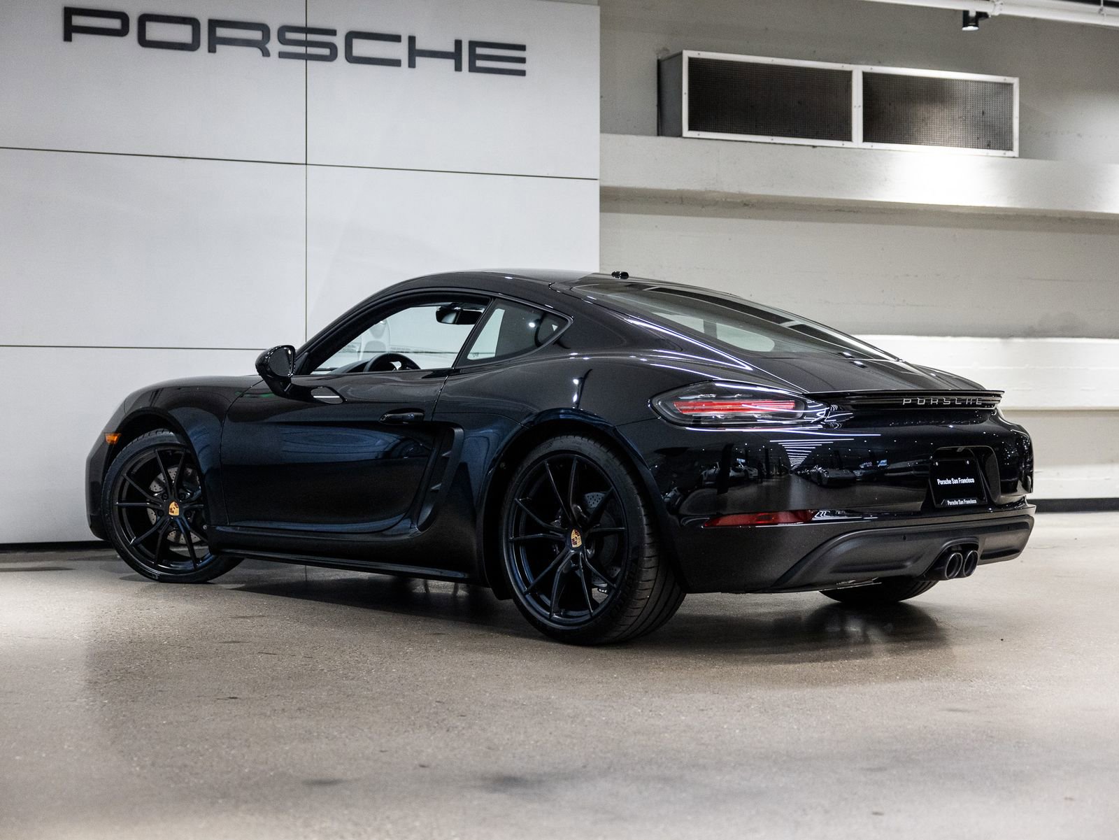 Certified 2025 Porsche 718 Cayman RWD image 3