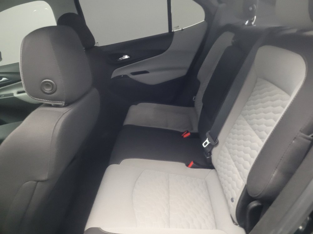 Used 2019 Chevrolet Equinox LS FWD image 18