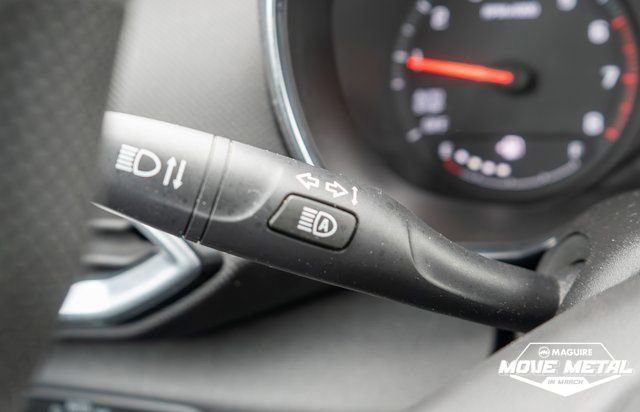 Used 2023 Chevrolet TrailBlazer LT w/ Convenience Package image 21