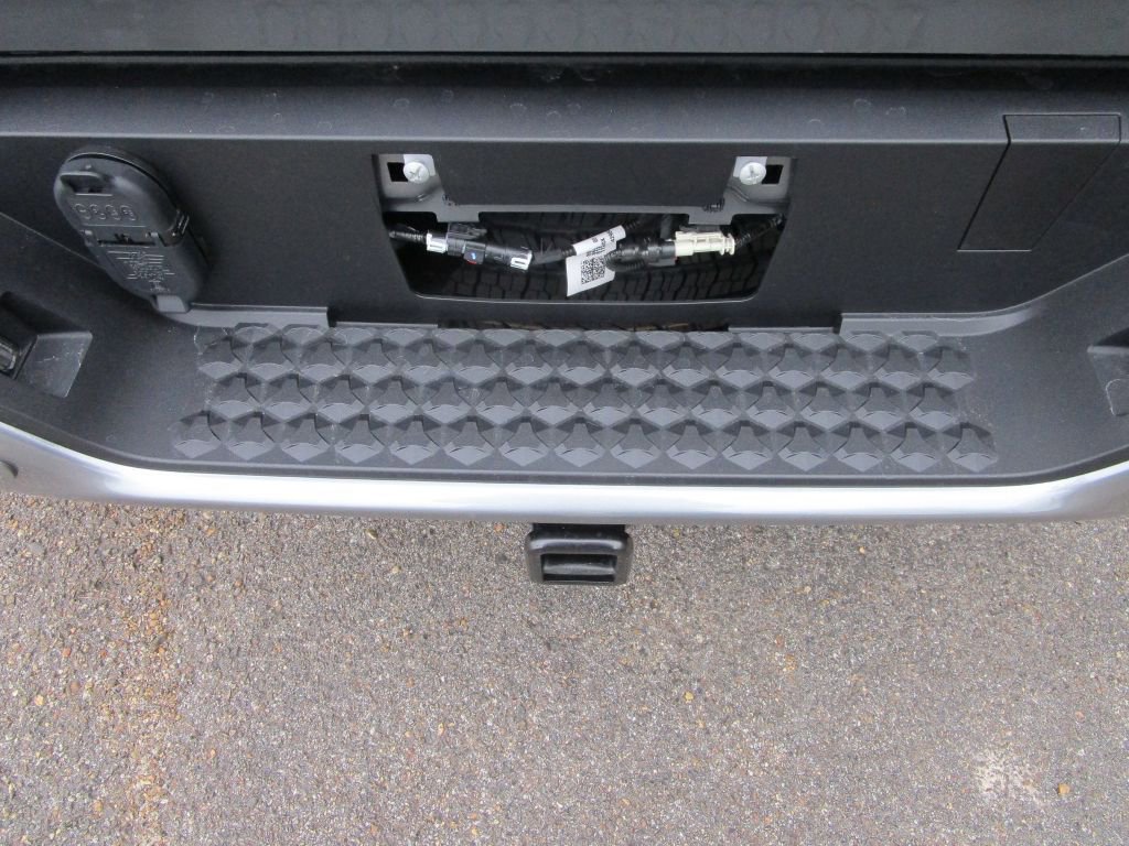 New 2025 Chevrolet Colorado W/T w/ Advanced Trailering Package image 9