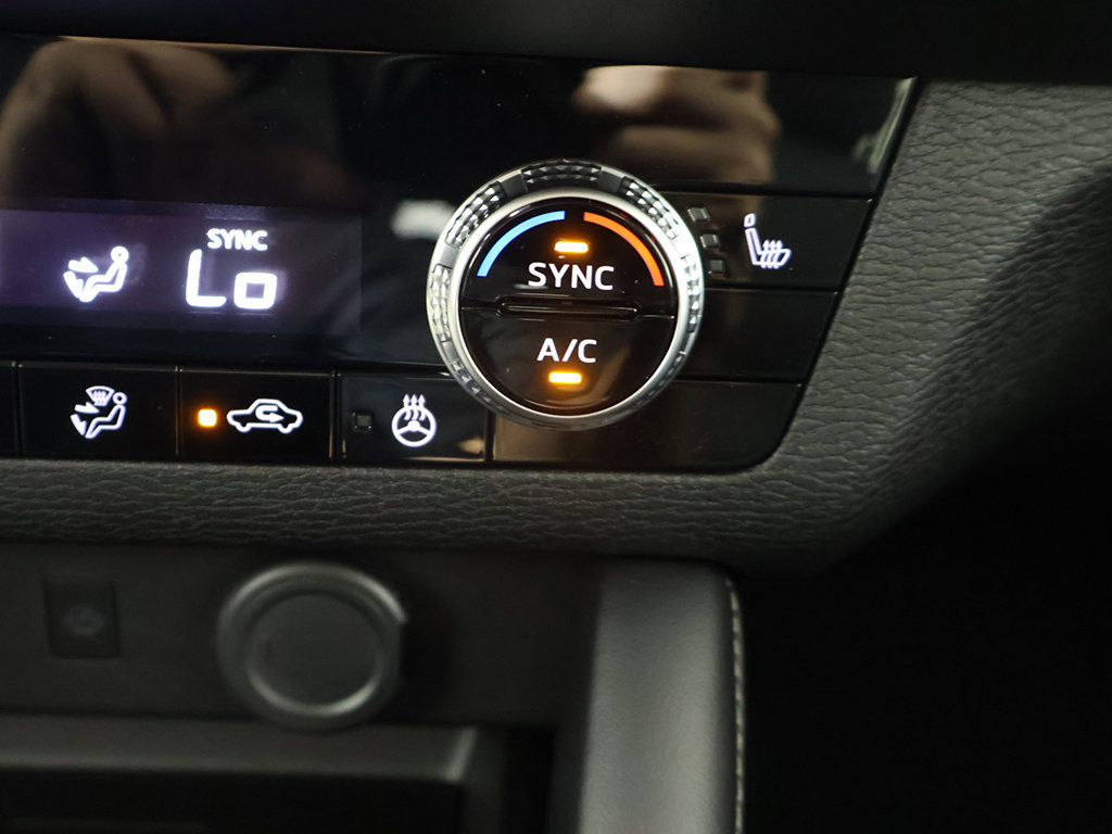 New 2026 Mitsubishi Outlander SE FWD image 51