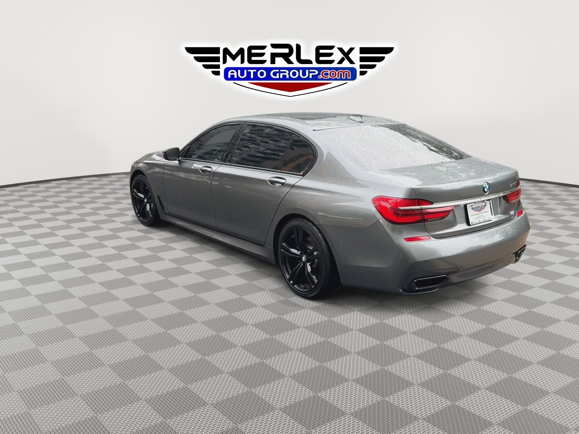 Used 2017 BMW 750i RWD image 6