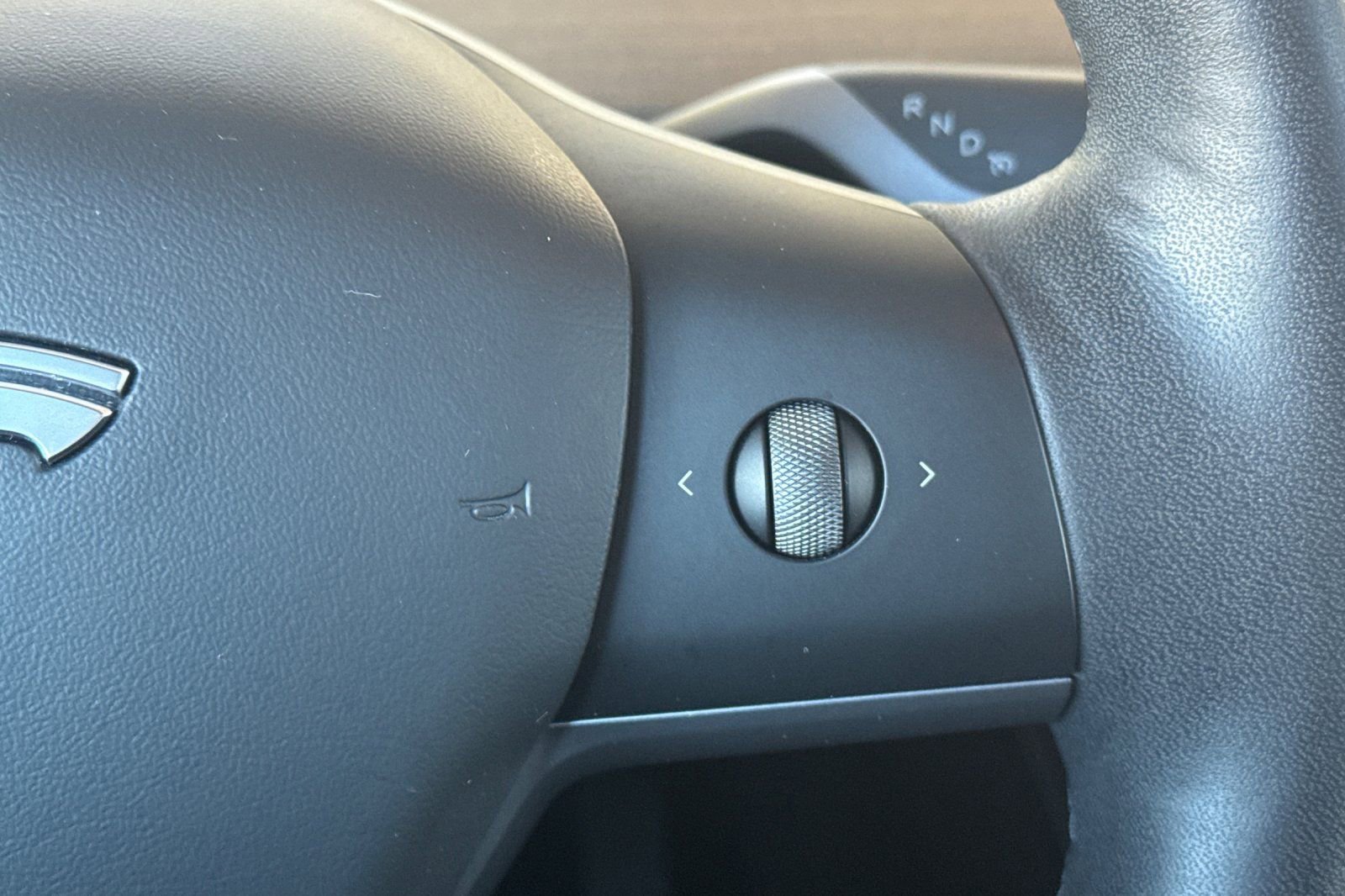 Used 2023 Tesla Model Y Long Range image 29