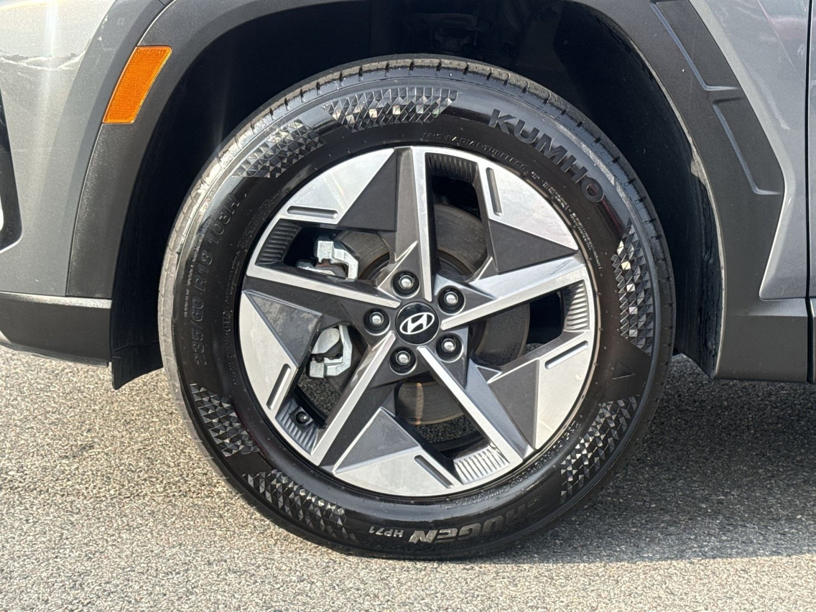 Certified 2025 Hyundai Tucson SEL AWD/4WD image 12