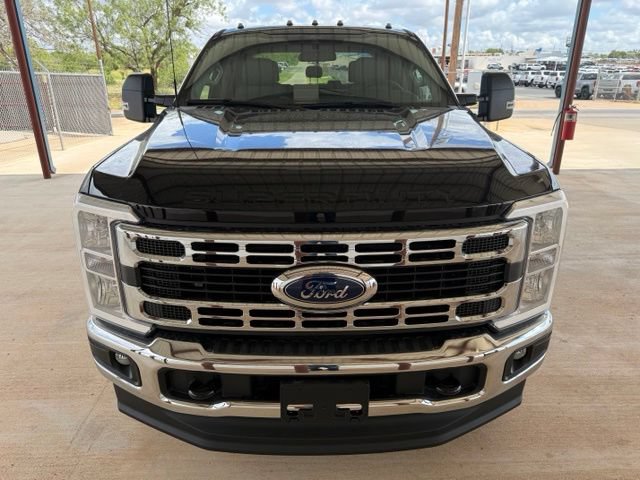 New 2026 Ford F350 XLT AWD/4WD image 2