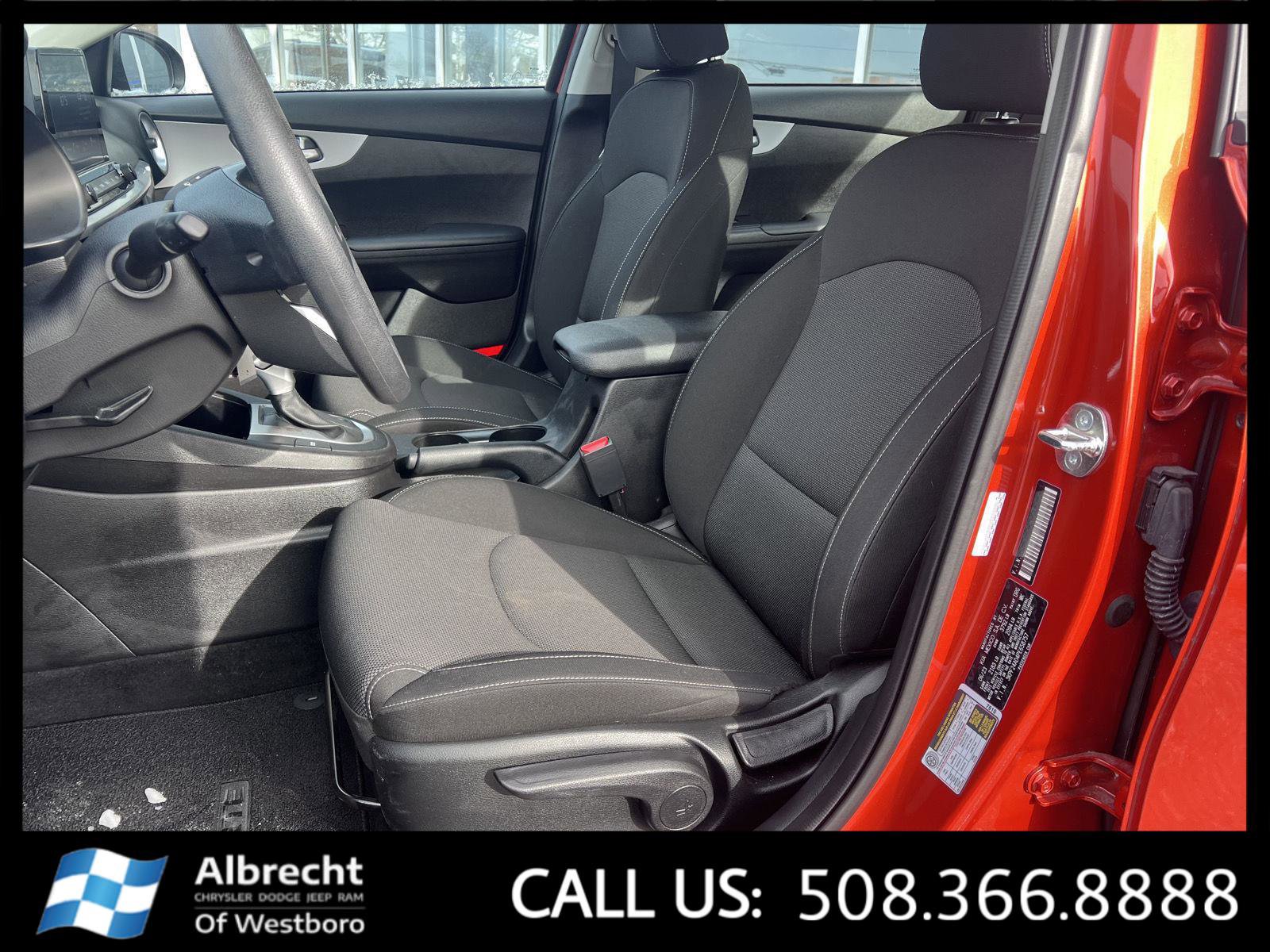 Used 2023 Kia Forte LXS image 10